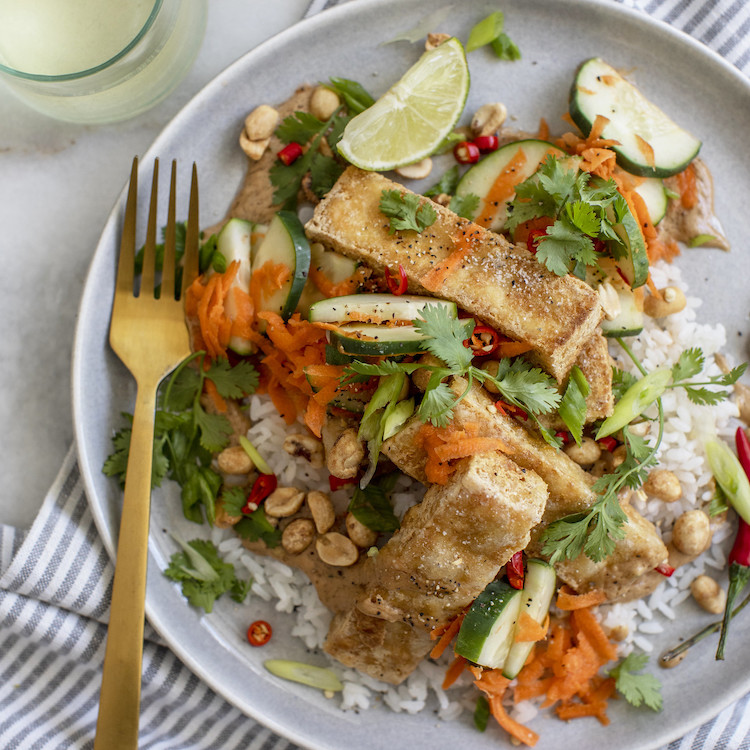 Picture of Crispy Tofu & Peanut Sauce